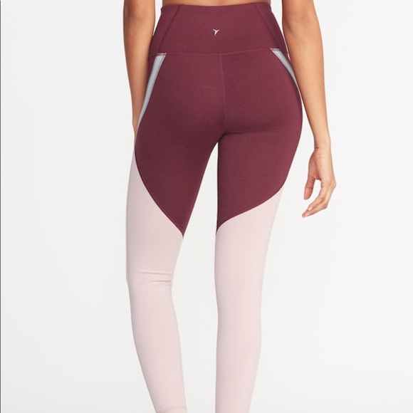 Old Navy High Waisted Compression Leggings - Picture 6 of 6